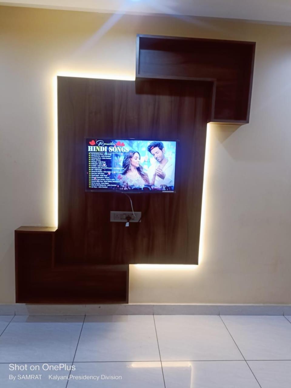 Kalyani Trisplanet酒店 外观 照片